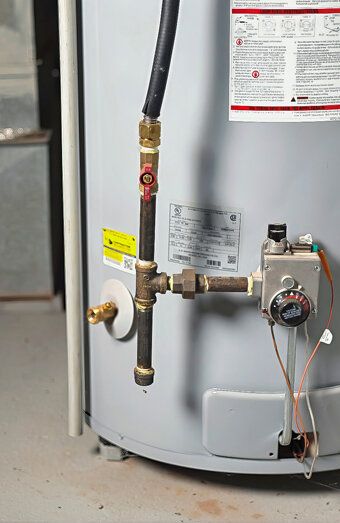 https://osborneparkhotwater.com.au/uploads/2025/06/gas-hot-water-system-65811.jpg