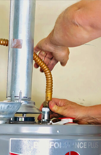 https://osborneparkhotwater.com.au/uploads/2025/06/hot-water-installs-71493.jpg