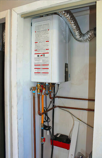 https://osborneparkhotwater.com.au/uploads/2025/06/instant-hot-water-systems-43926.jpg