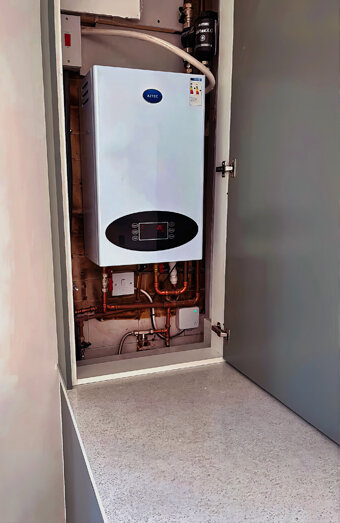 https://osborneparkhotwater.com.au/uploads/2025/06/instant-hot-water-systems-44293.jpg