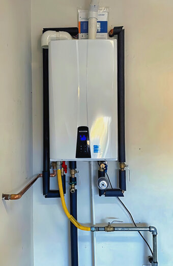 https://osborneparkhotwater.com.au/uploads/2025/06/instant-hot-water-systems-63860.jpg