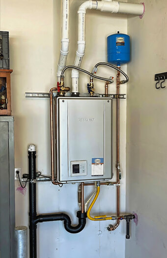 https://osborneparkhotwater.com.au/uploads/2025/06/instant-hot-water-systems-98444.jpg